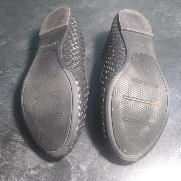 Nine West "darice" flats size 5 - Picture 4 of 4